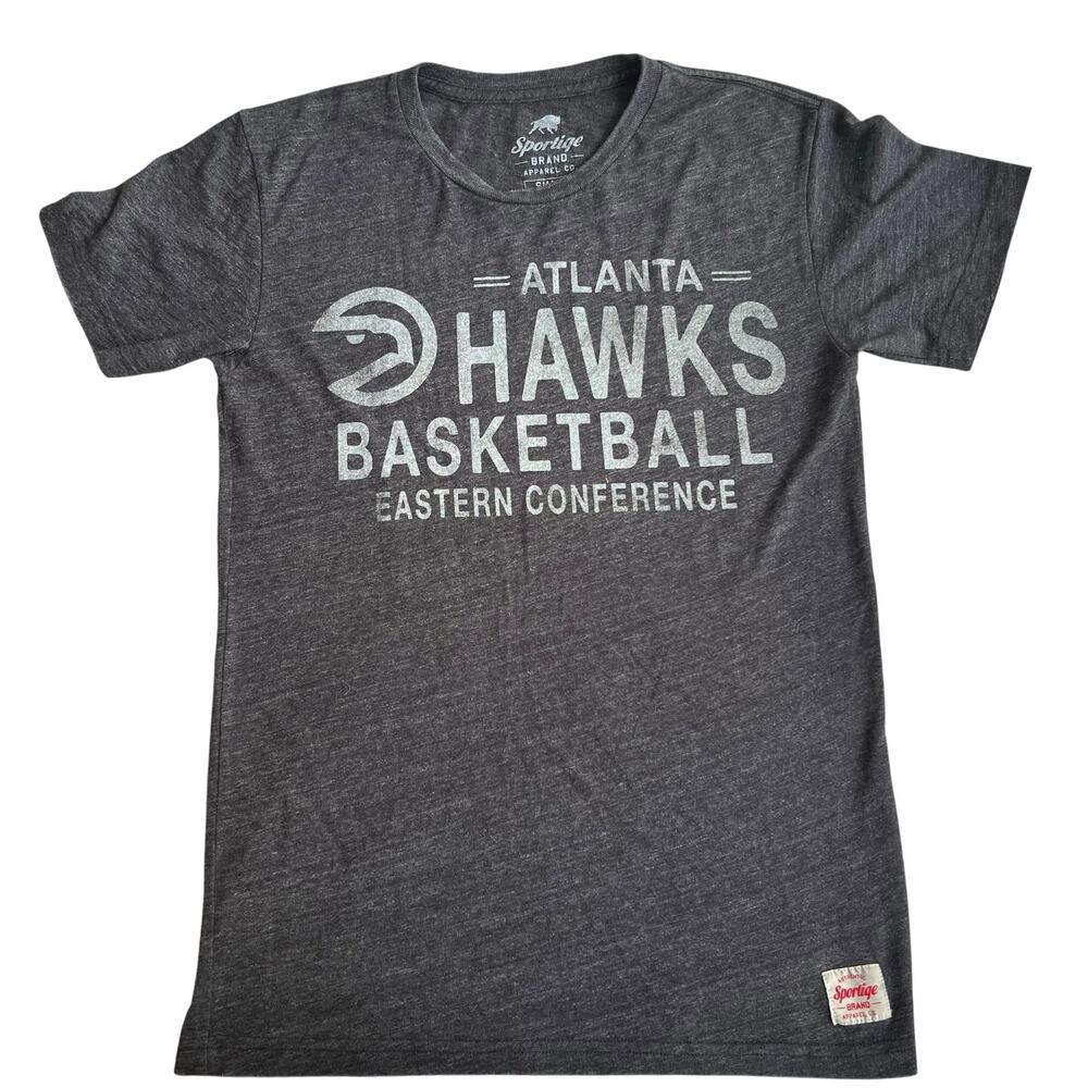 Sportiqe Atlanta Hawks Basketball Tee Vintage Soft Grunge NBA Streetwear Small